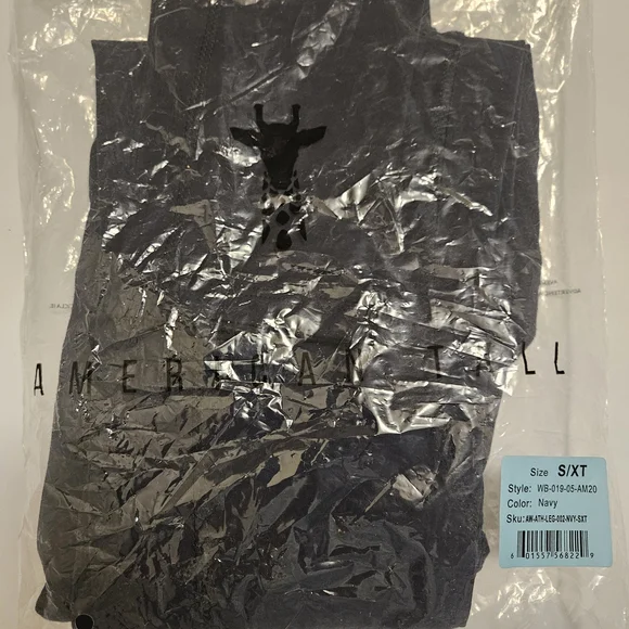 Women's Black Leggings - Picture 4 of 4